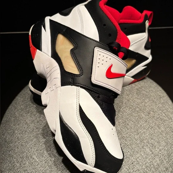 Nike Air Diamond Turf 49ers 2017 Mens 9 Women’s 10.5 Deion Prime Time Sanders - Picture 1 of 9